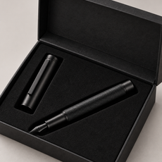 Matte-Black Fountain Pen Gift Set
